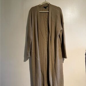 Simply Vera Vera Wang Tan Sweater